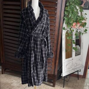Tommy Bahama Warm Plush Flannel Men’s Robe L / XL